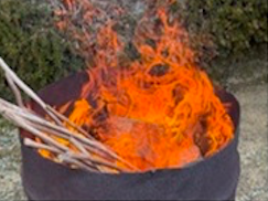 たき火4