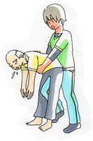 若い男性が背中を丸めて前かがみになった高齢男性を支え、異物除去などの応急処置を行っている様子のイラスト