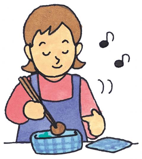 女性が料理を保存容器に入れているイラスト