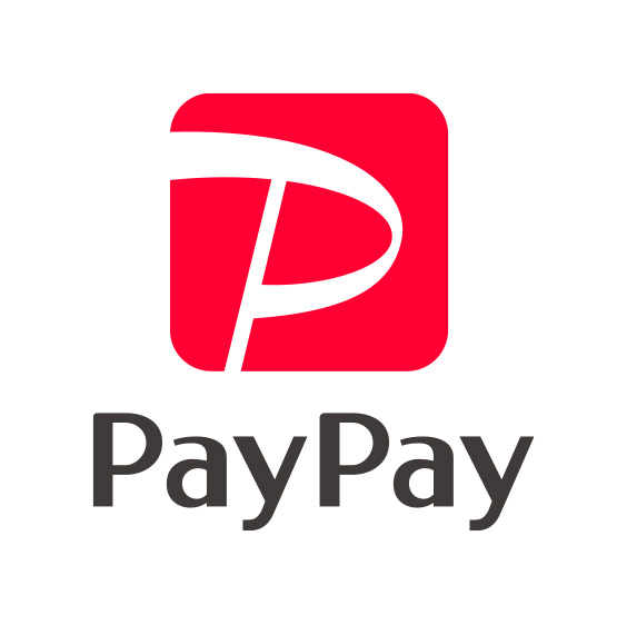 赤い背景の四角形の中に、白い「P」の文字が描かれたロゴマークと、その下に黒い文字で「PayPay」と書かれたキャッシュレス決済サービスのロゴマーク