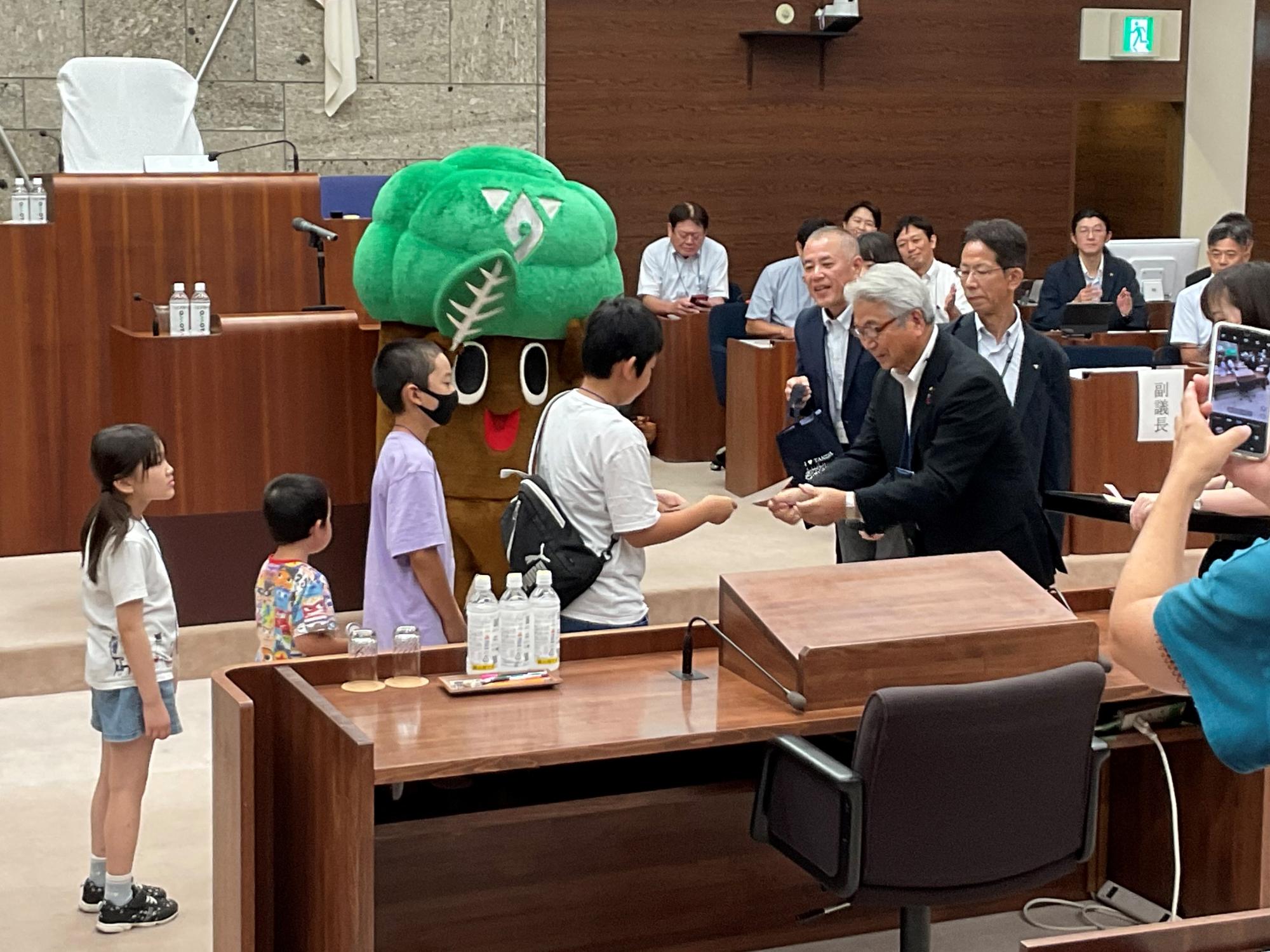 修了証授与1-1