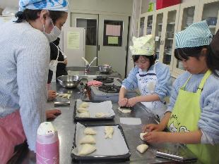 親子パン作り教室2