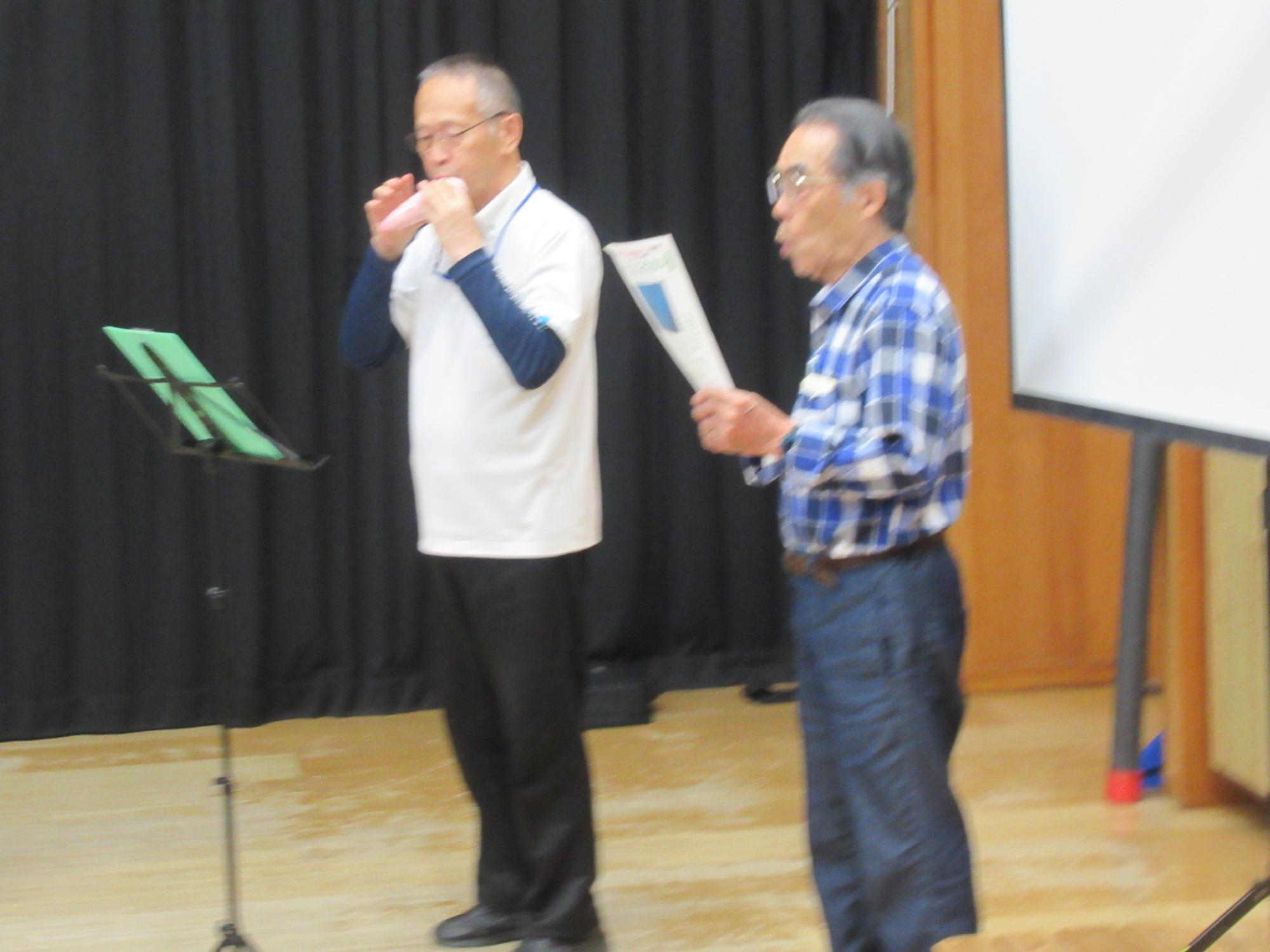 オカリナ演奏