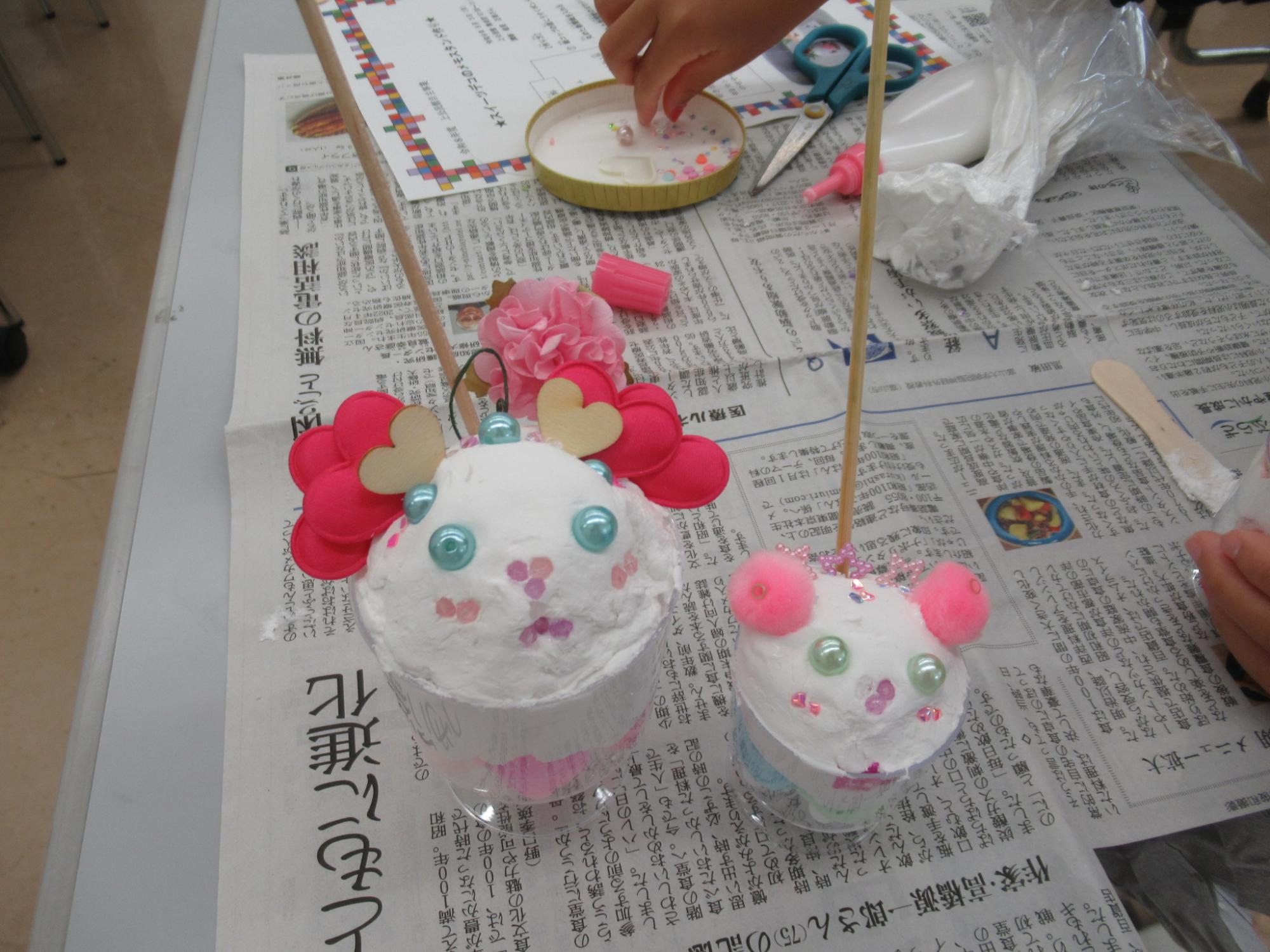 夏休み子ども工作教室「スイーツデコのメモスタンド作り」2