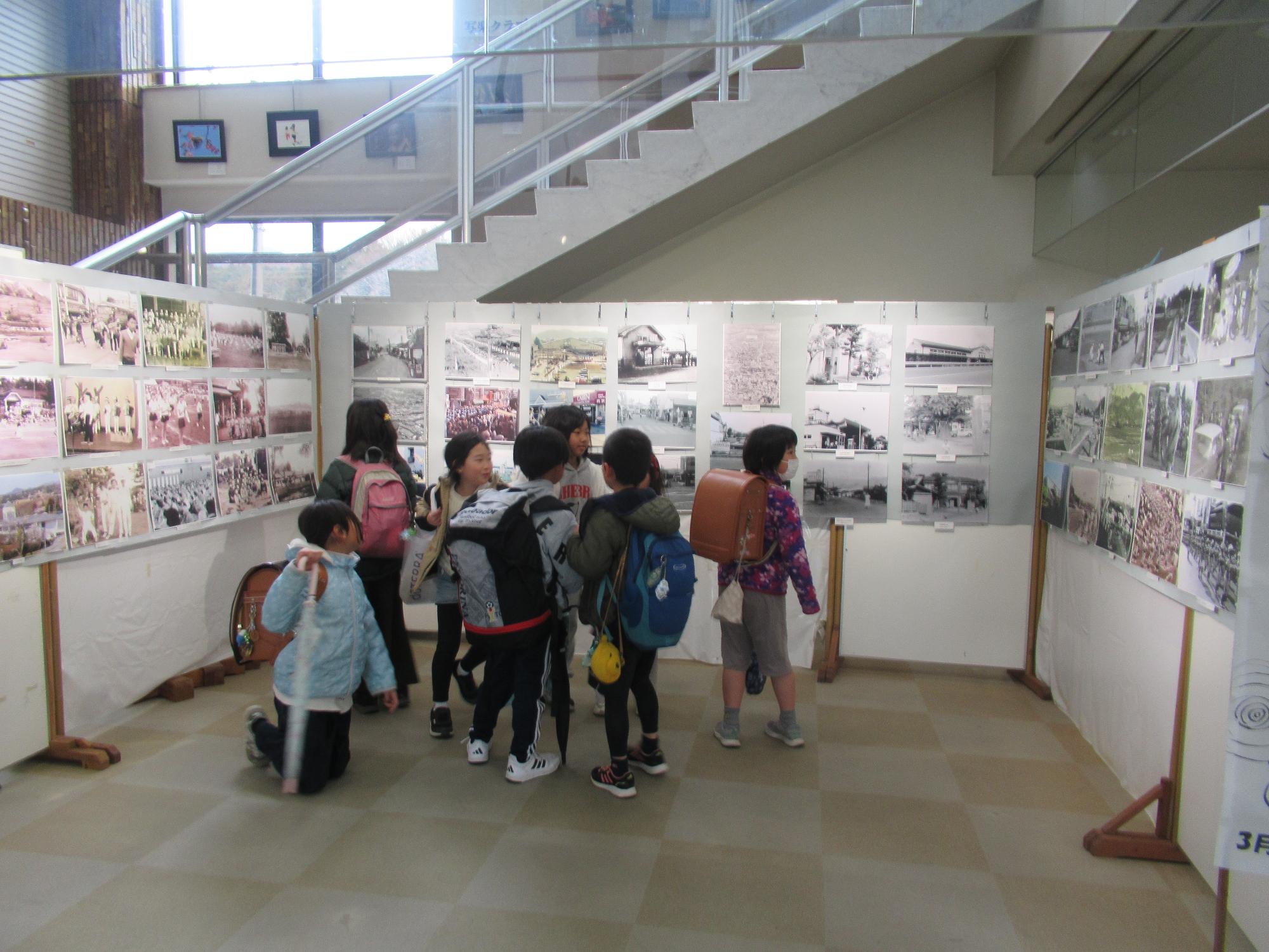 写真でみるはだの