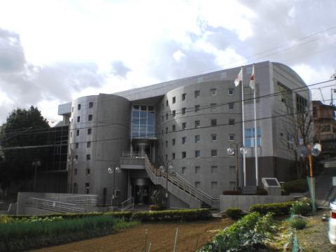 坂の上の公民館