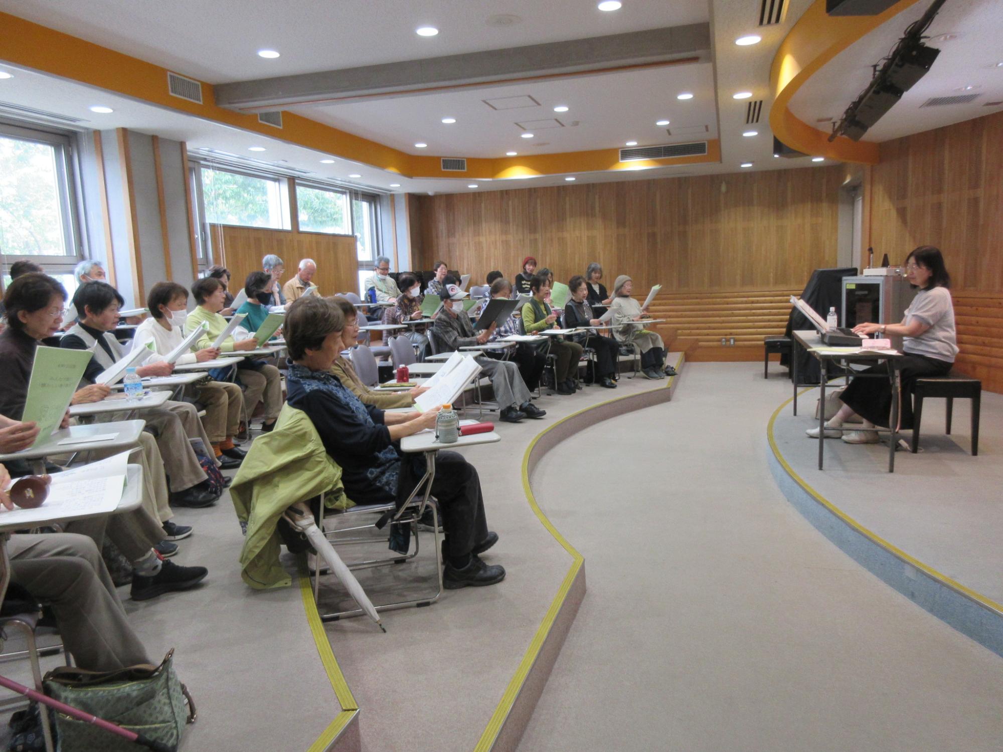 みんなで歌おうの様子