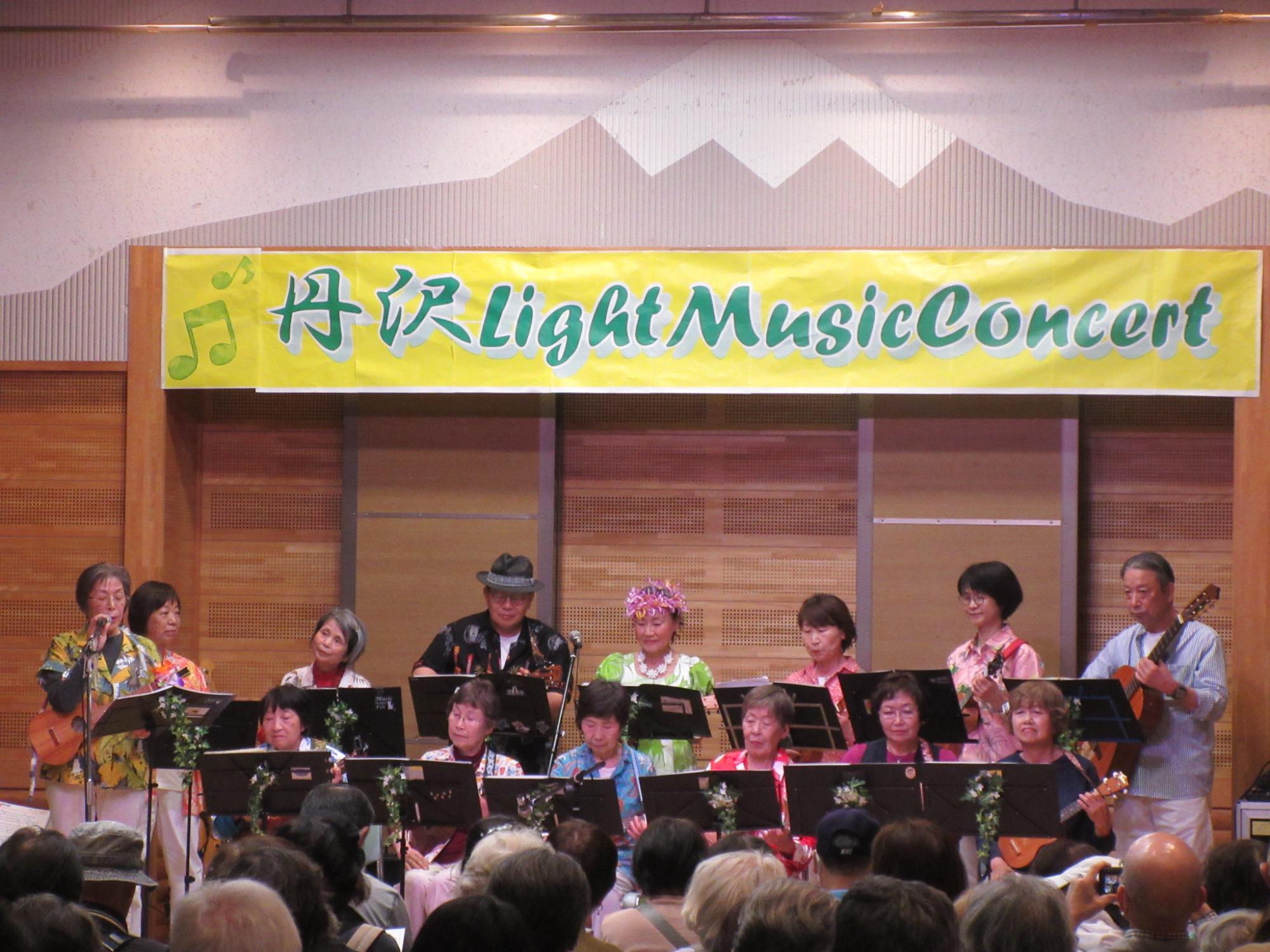 パーリーシェルズの演奏風景