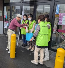 渋沢地区民生委員の活動の様子