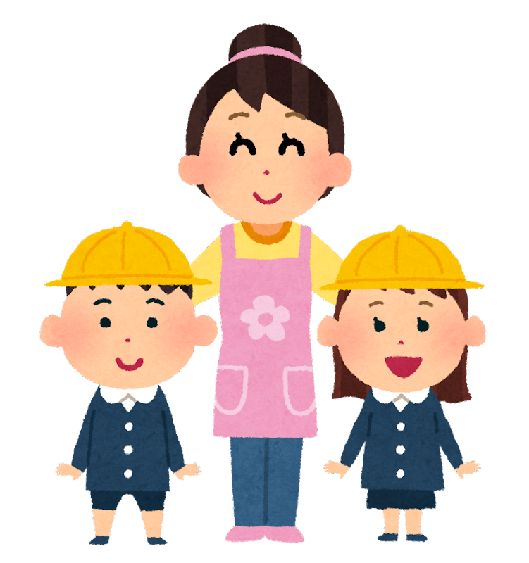 お団子頭の女性がピンクのエプロンを着用し、紺色の制服と黄色の帽子をかぶった男の子と女の子の両肩に手を添えて、三人とも笑顔で並んでいる様子を描いた、子供向けの親しみやすいイラスト