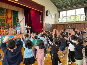 音楽鑑賞会のようす