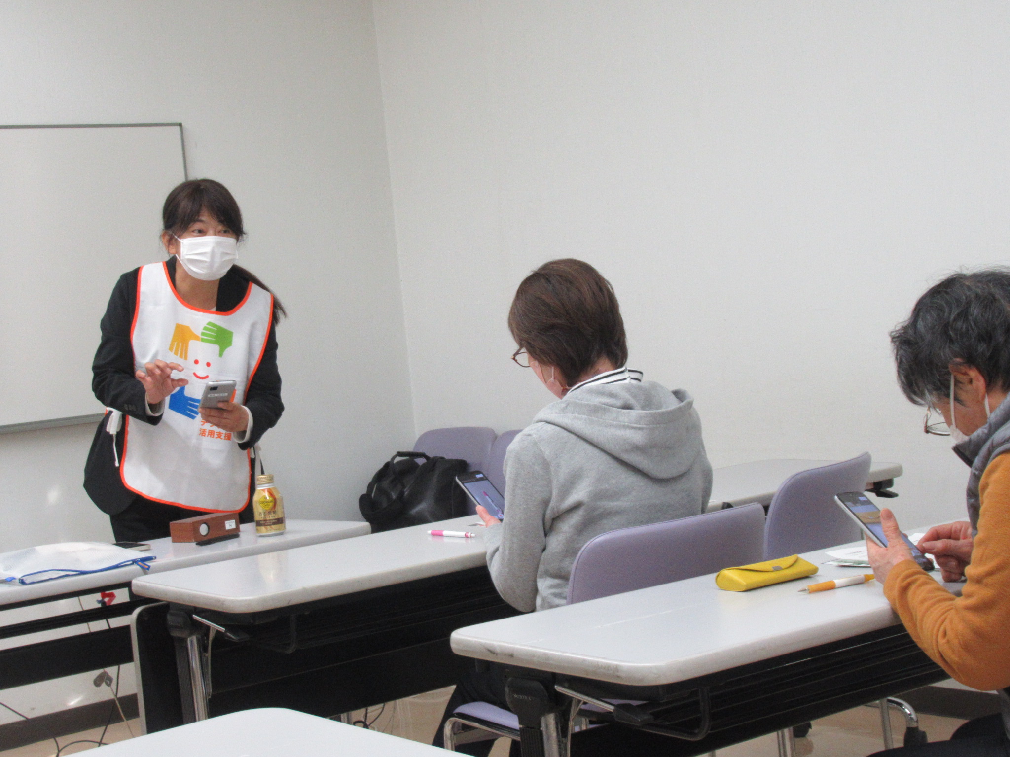 写真：スマホ教室