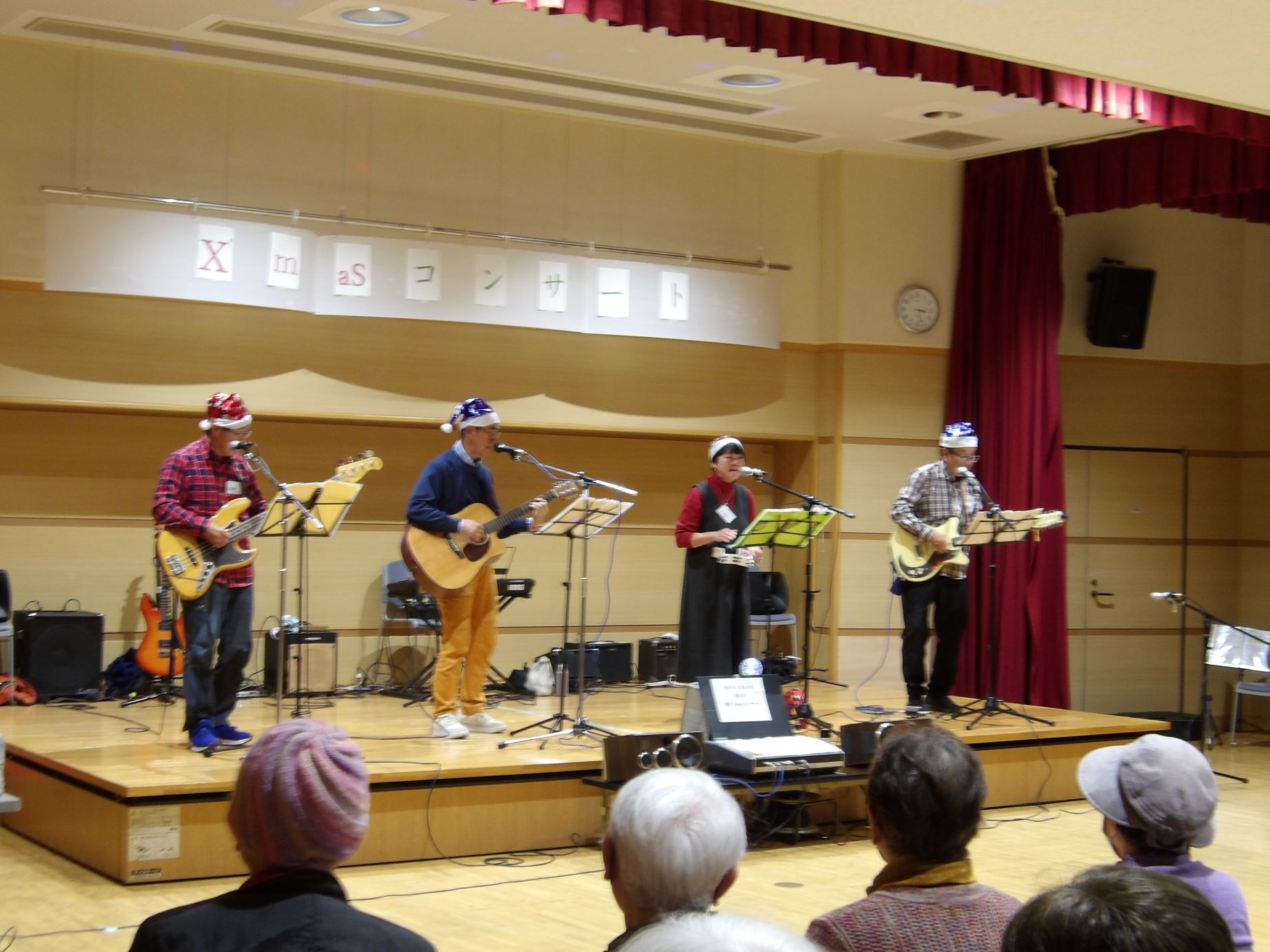 昭和旅行演奏風景