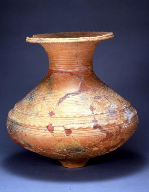 弥生前期壺型土器