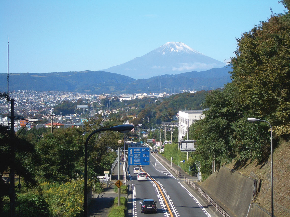 善波峠より富士山