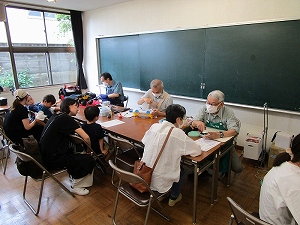 R6おもちゃの病院(1)1