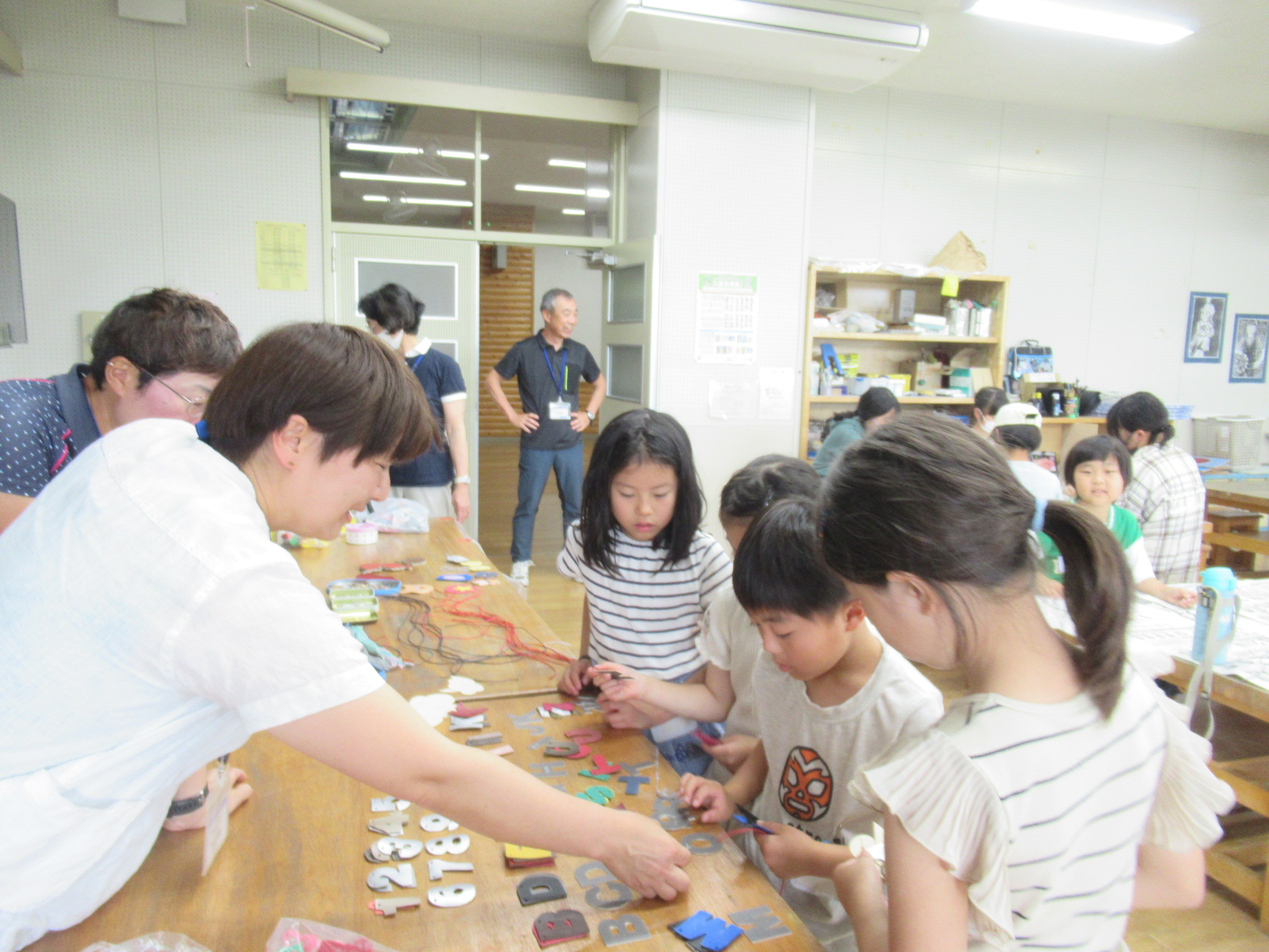 写真：かみ放課後子ども教室（手芸）