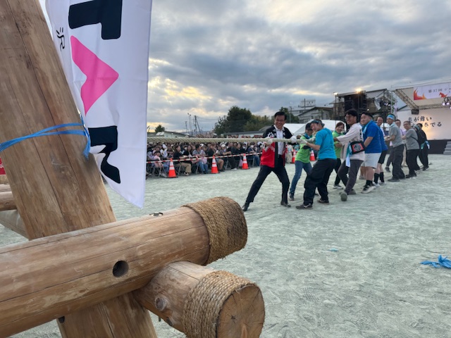 たばこ祭ジャンボ火起こし