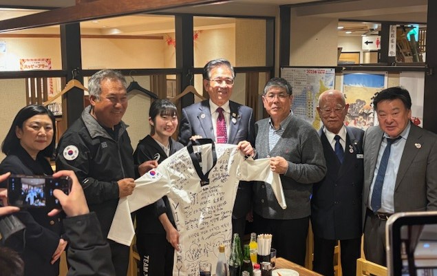 デフリンピックテコンドーチームと秦野市民応援団の交流会