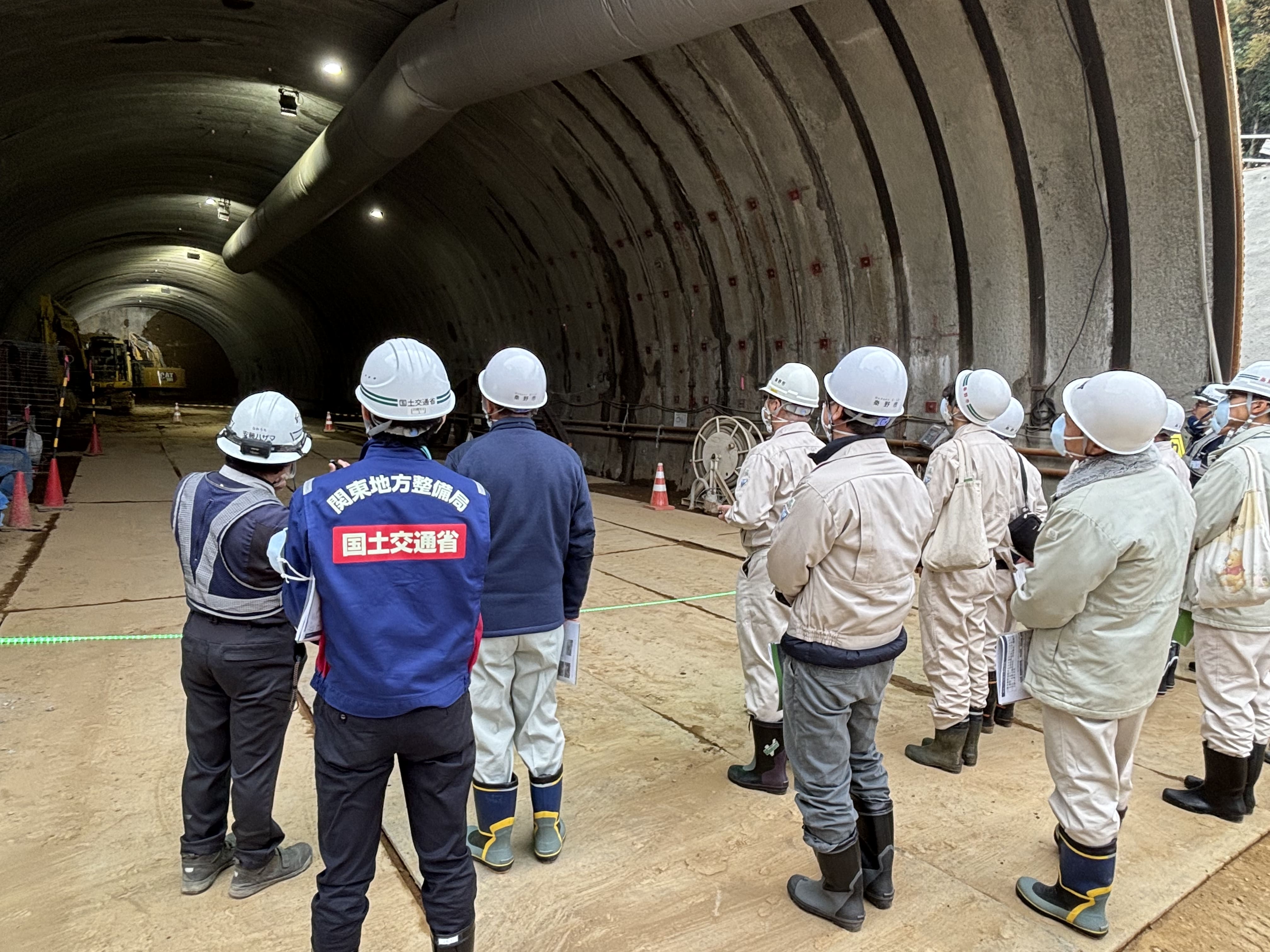 厚木秦野道路工事現場視察